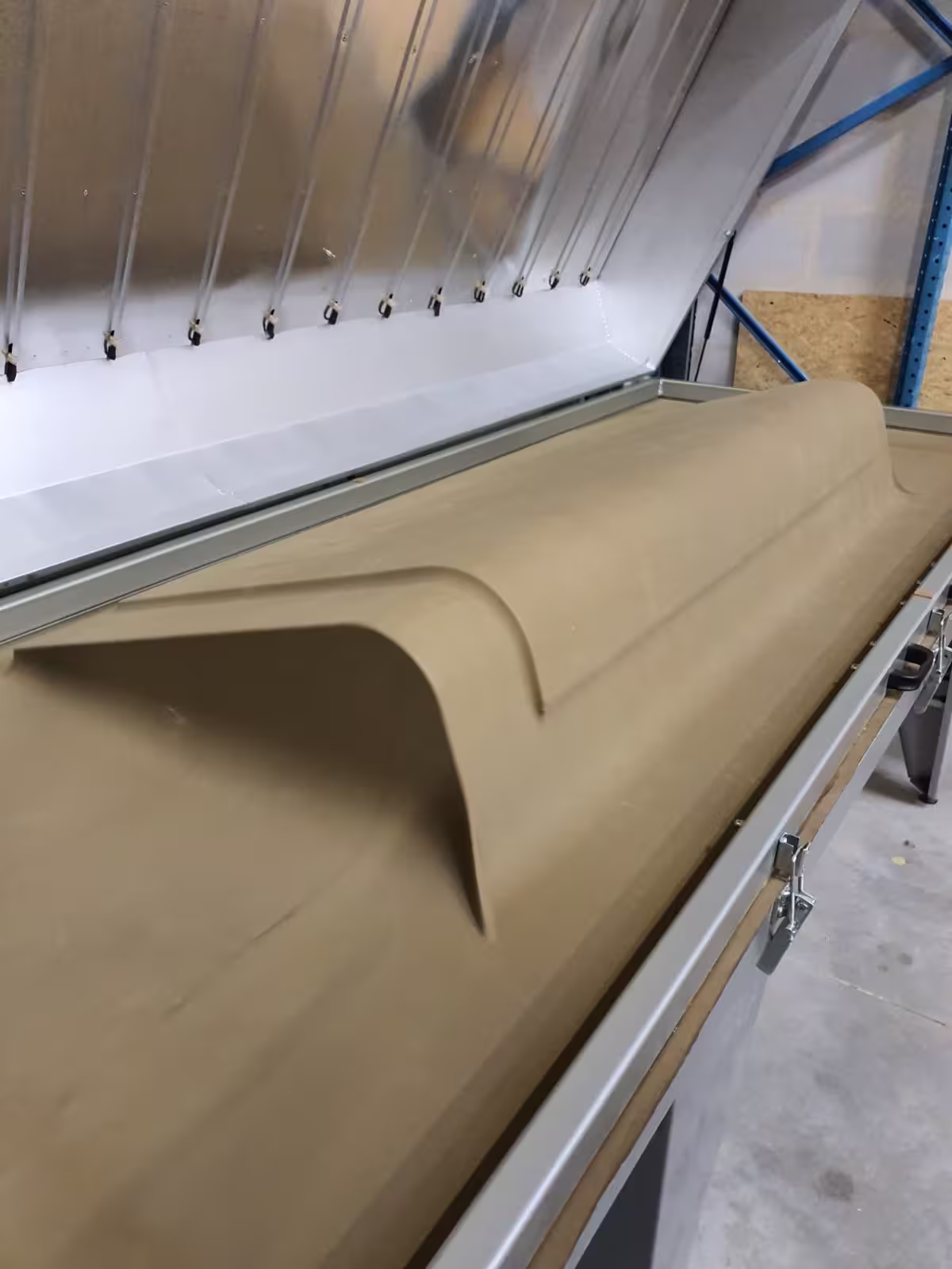 topla membranska vakum presa